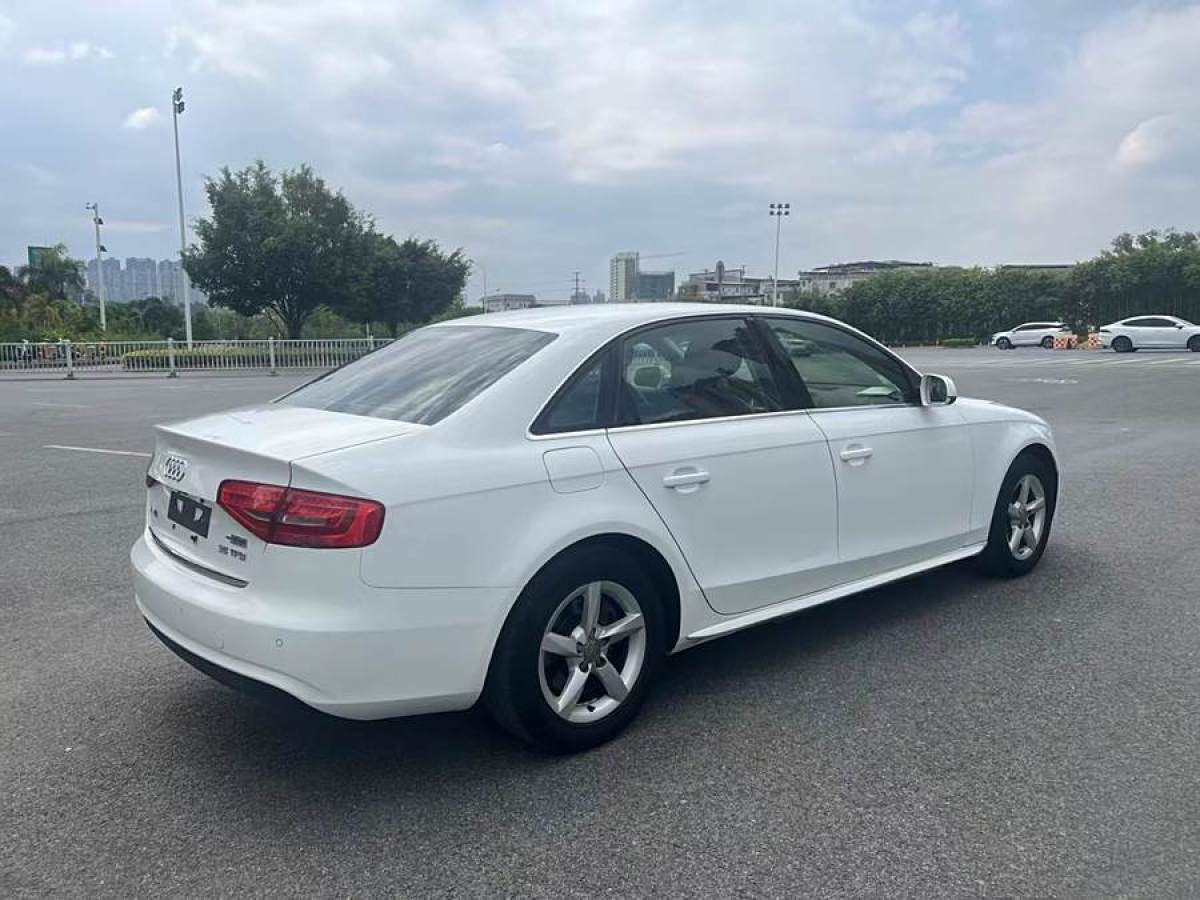 奧迪 奧迪A4L  2013款 35 TFSI 自動舒適型圖片