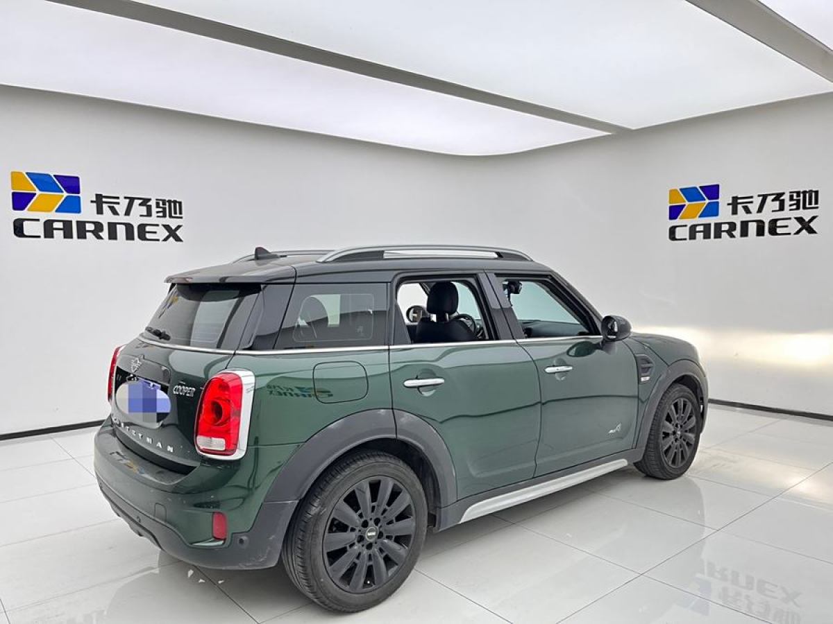 MINI COUNTRYMAN  2018款 1.5T COOPER ALL4 藝術(shù)家圖片