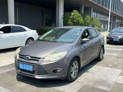 2013年1月 福特 福克斯(進(jìn)口) 2.0T ST 標(biāo)準(zhǔn)版圖片