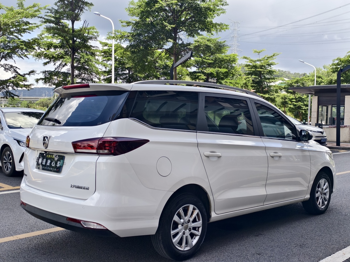 宝骏 360  2021款 1.5L 手动精英型图片