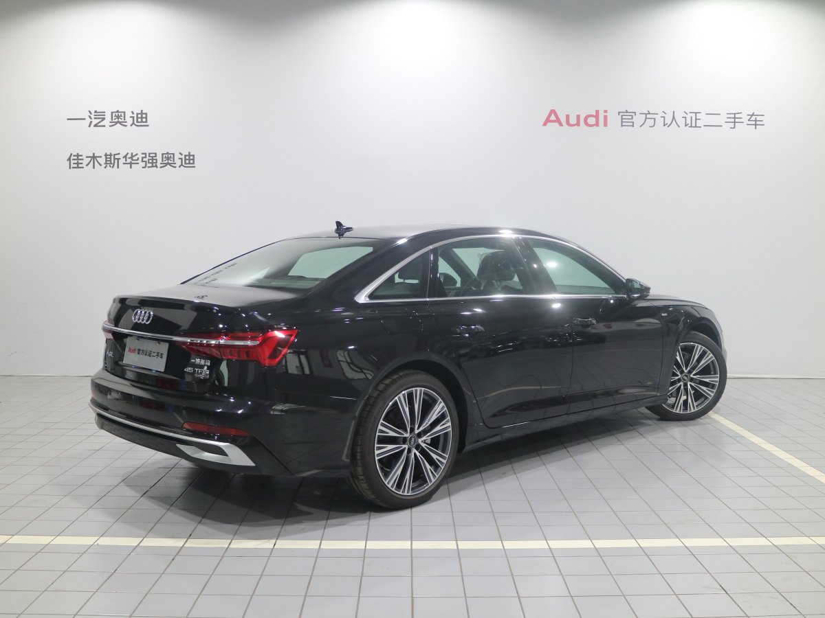 奧迪 奧迪A6L  2024款 45 TFSI quattro 臻選動感型圖片