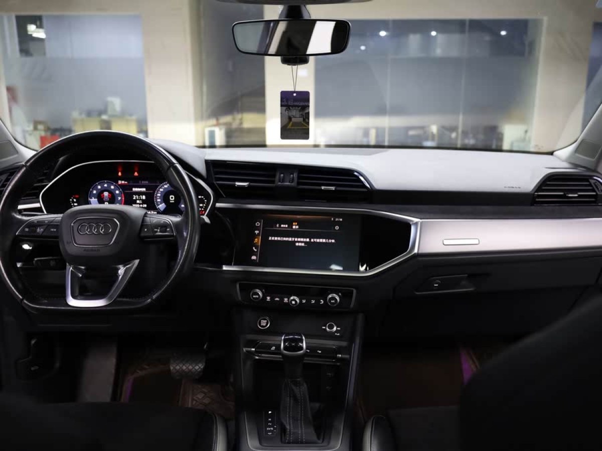 奧迪 奧迪Q3  2020款 35 TFSI 進取動感型圖片