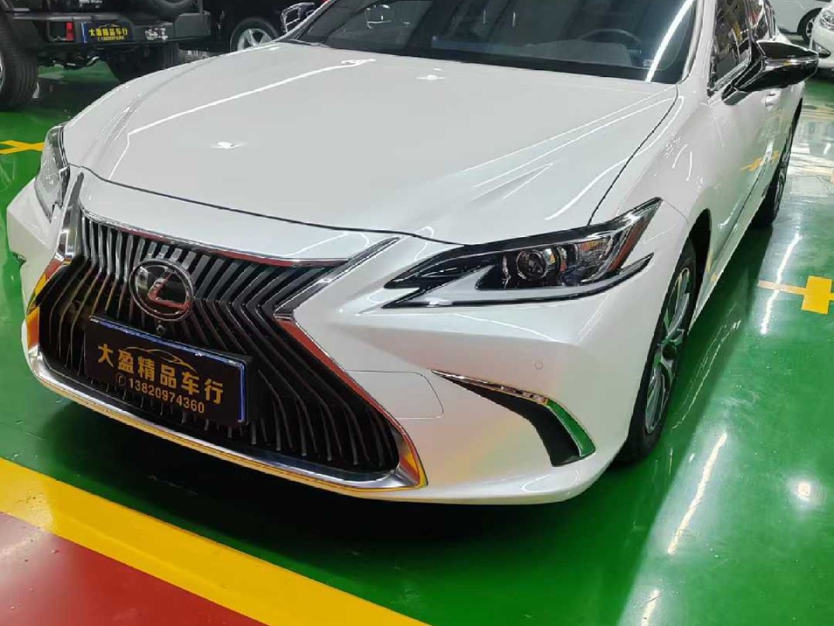 雷克薩斯 ES  2021款 200 卓越版圖片