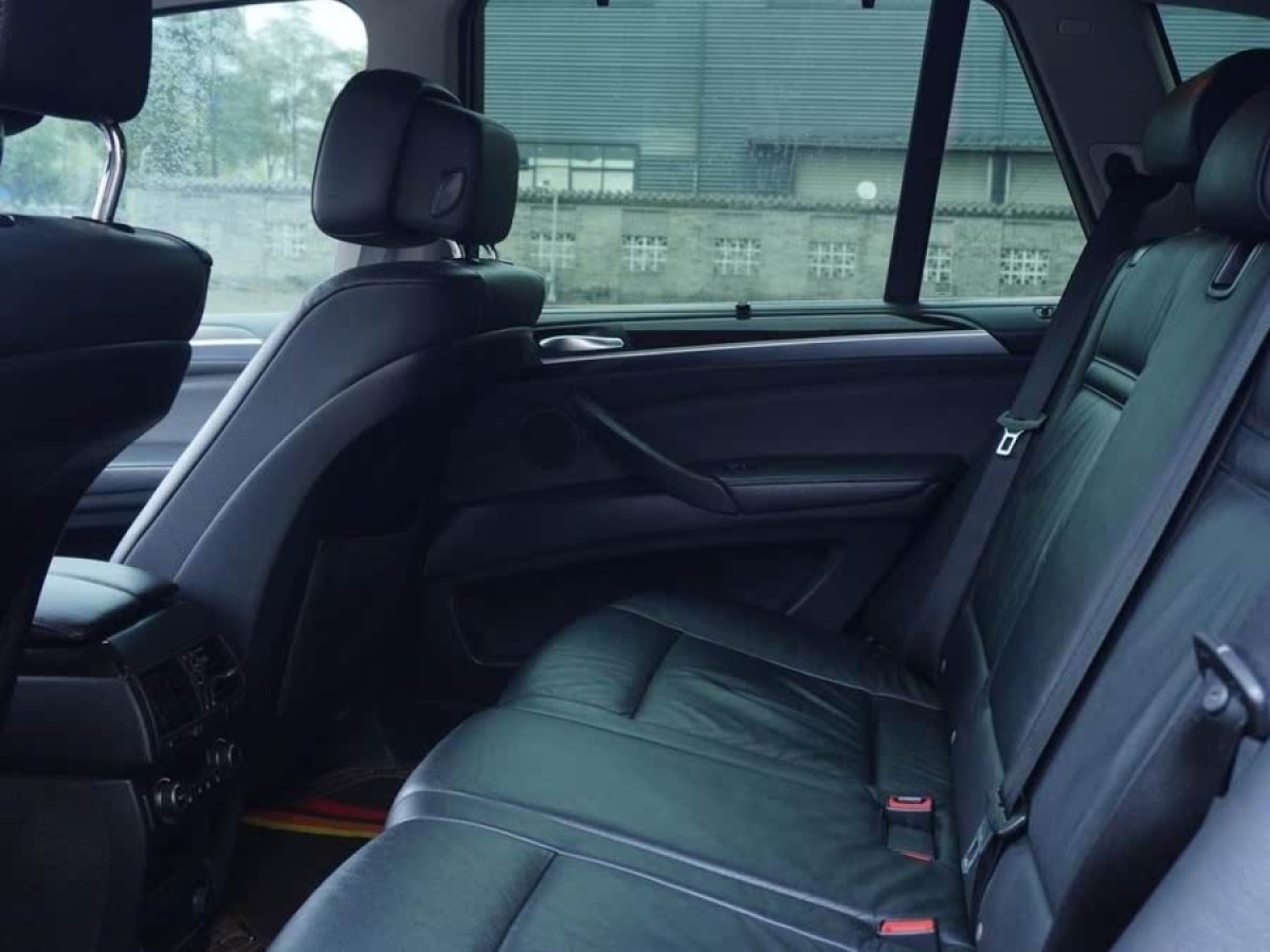 寶馬 寶馬X5  2011款 xDrive35i 豪華型圖片