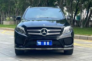 奔馳A級(jí) 奔馳  A 220 L 4MATIC 運(yùn)動(dòng)轎車(chē)