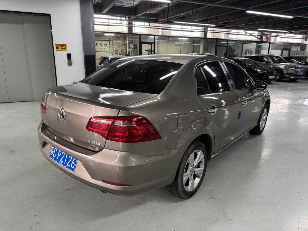 大眾 寶來(lái)  2013款 1.6L 自動(dòng)舒適型圖片