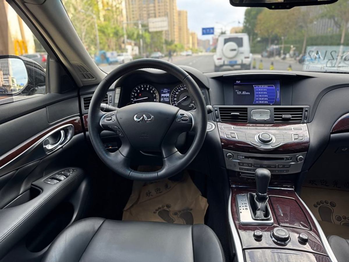 英菲尼迪 Q70  2015款 Q70L 2.5L 悅享版圖片