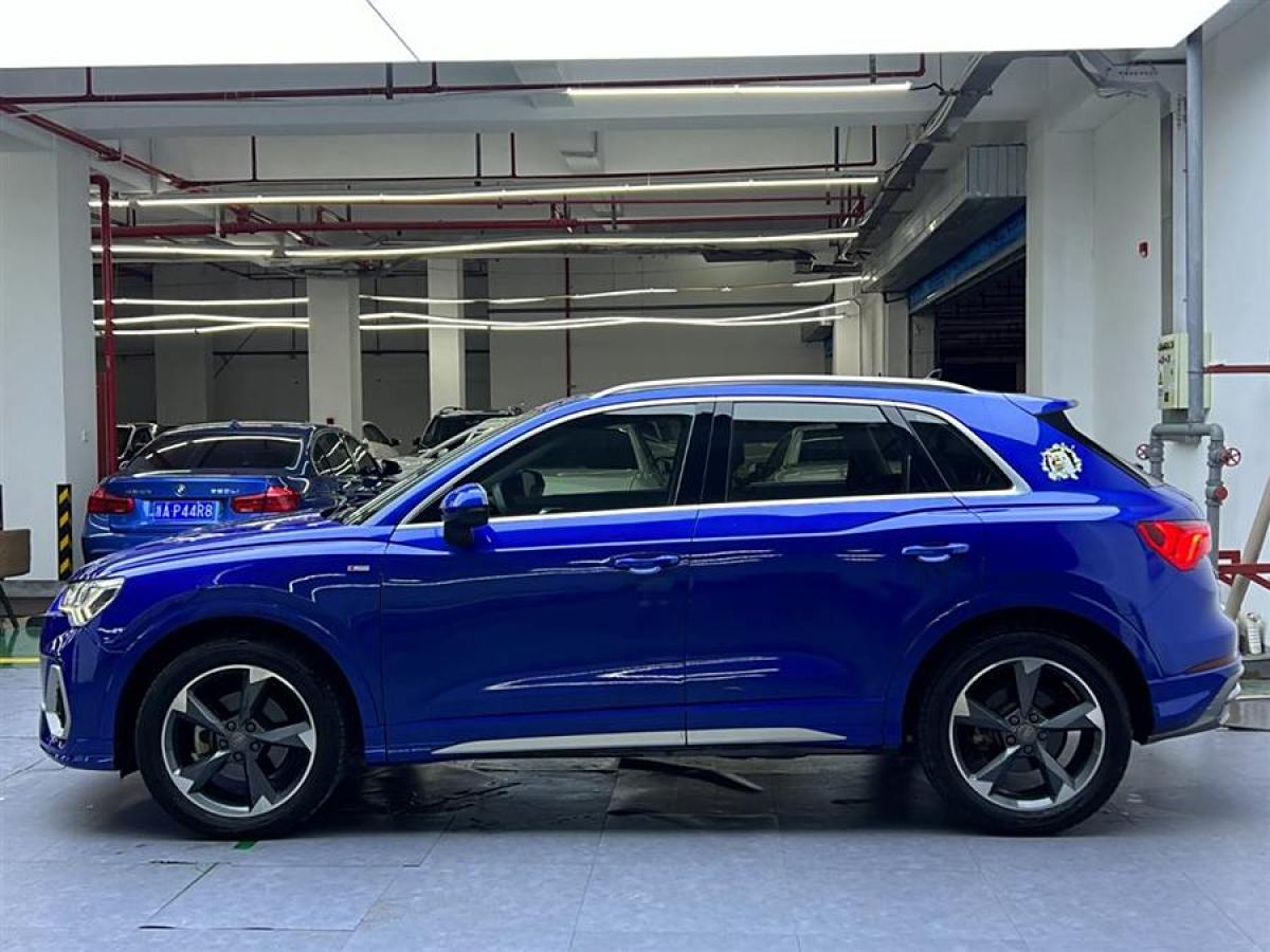 奧迪 奧迪Q3  2020款 35 TFSI 時(shí)尚動感型圖片