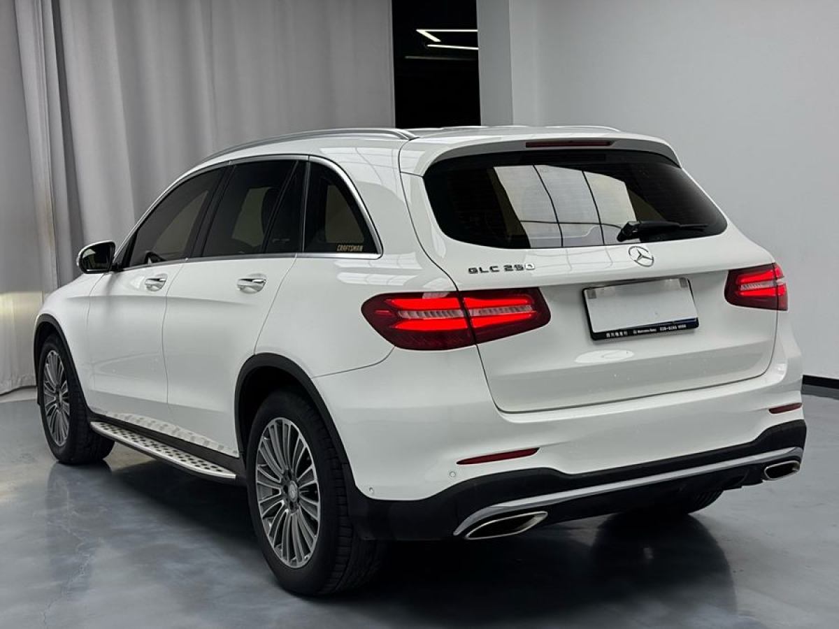 奔馳 奔馳GLC  2017款 GLC 260 4MATIC 動感型圖片