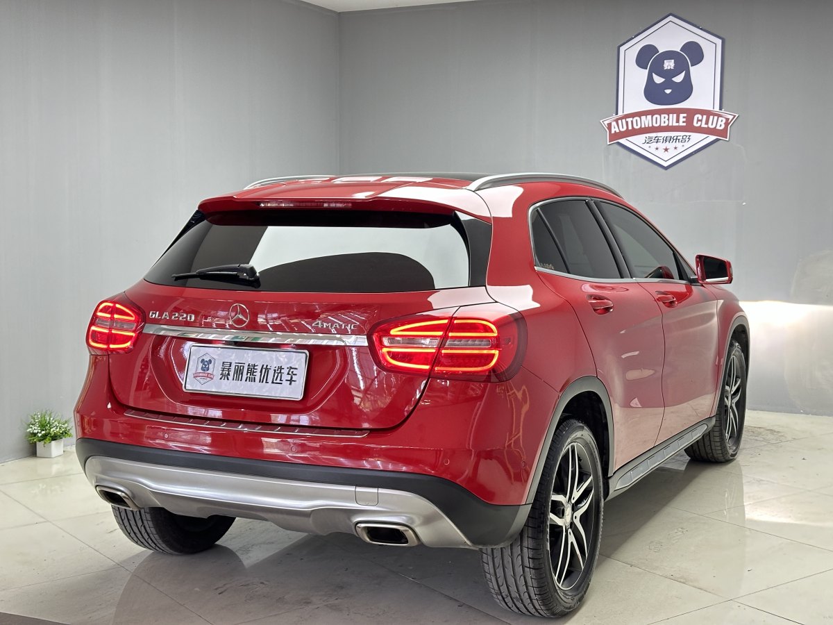 奔馳 奔馳GLA  2015款 GLA 220 4MATIC 時尚型圖片