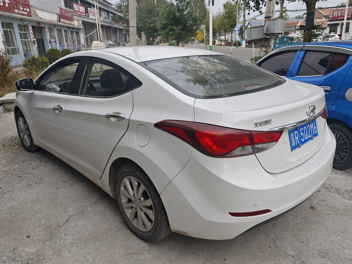 現(xiàn)代 朗動  2016款 1.6L 自動尊貴型圖片