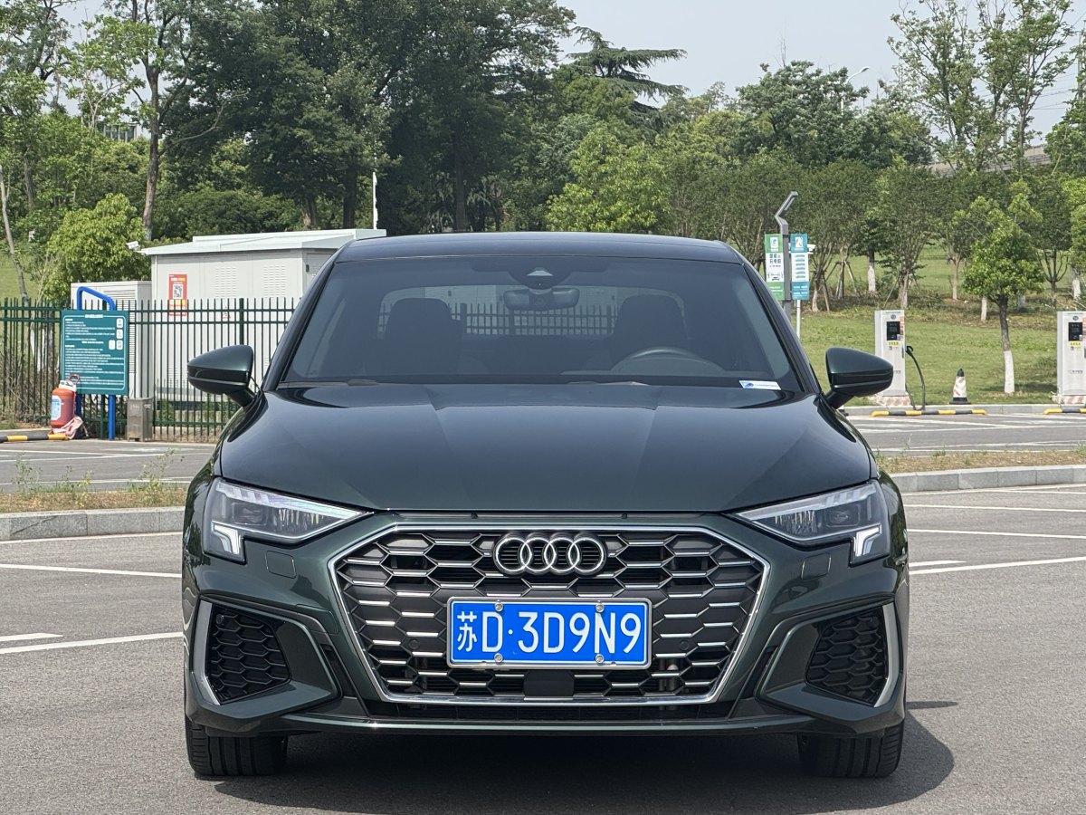 奧迪 奧迪A3  2023款 改款 A3L Limousine 35 TFSI 時尚運動型圖片