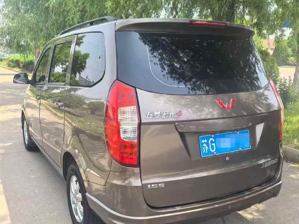 五菱 五菱榮光  2017款 1.2L加長(zhǎng)基本型圖片