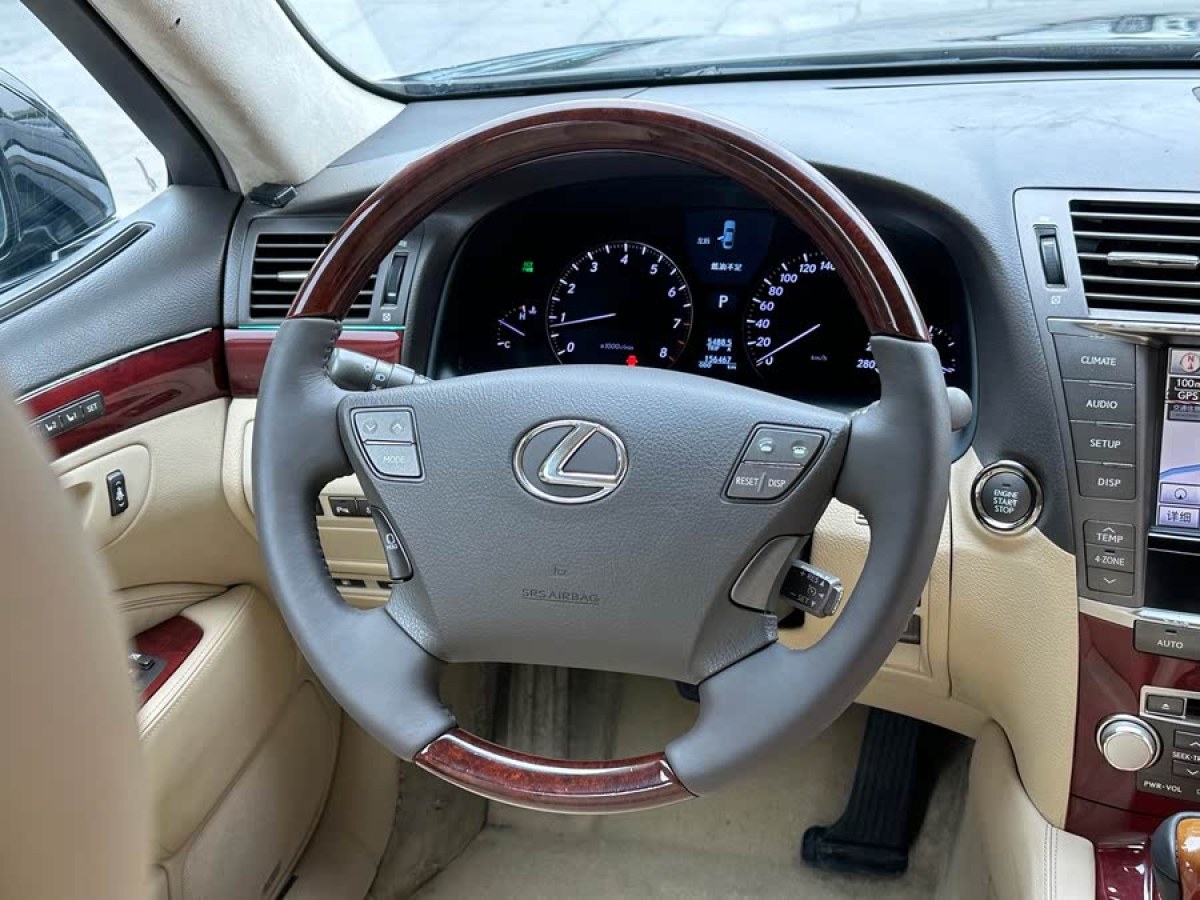 雷克薩斯 LS  2010款 460L 豪華版圖片
