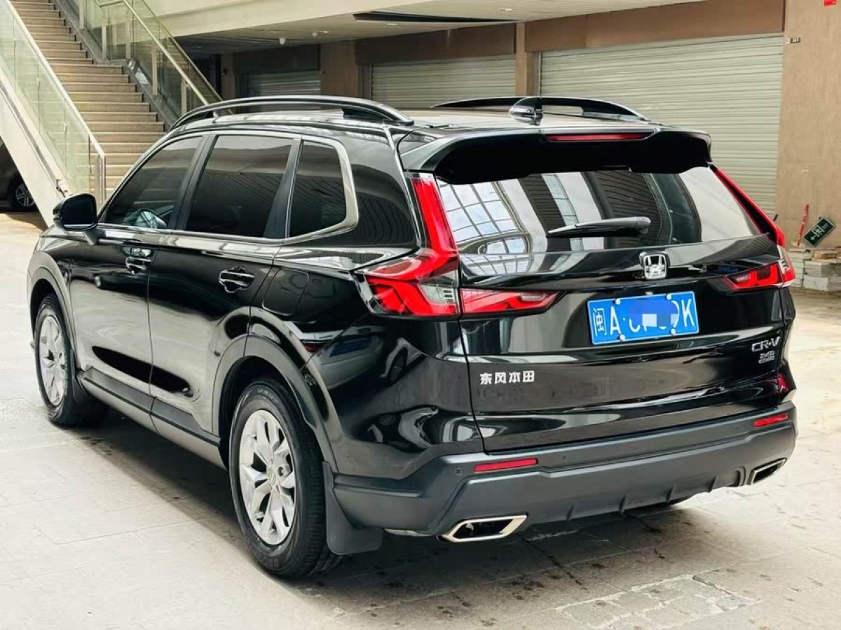 本田 CR-V  2023款 240TURBO 兩驅(qū)鋒尚5座版圖片
