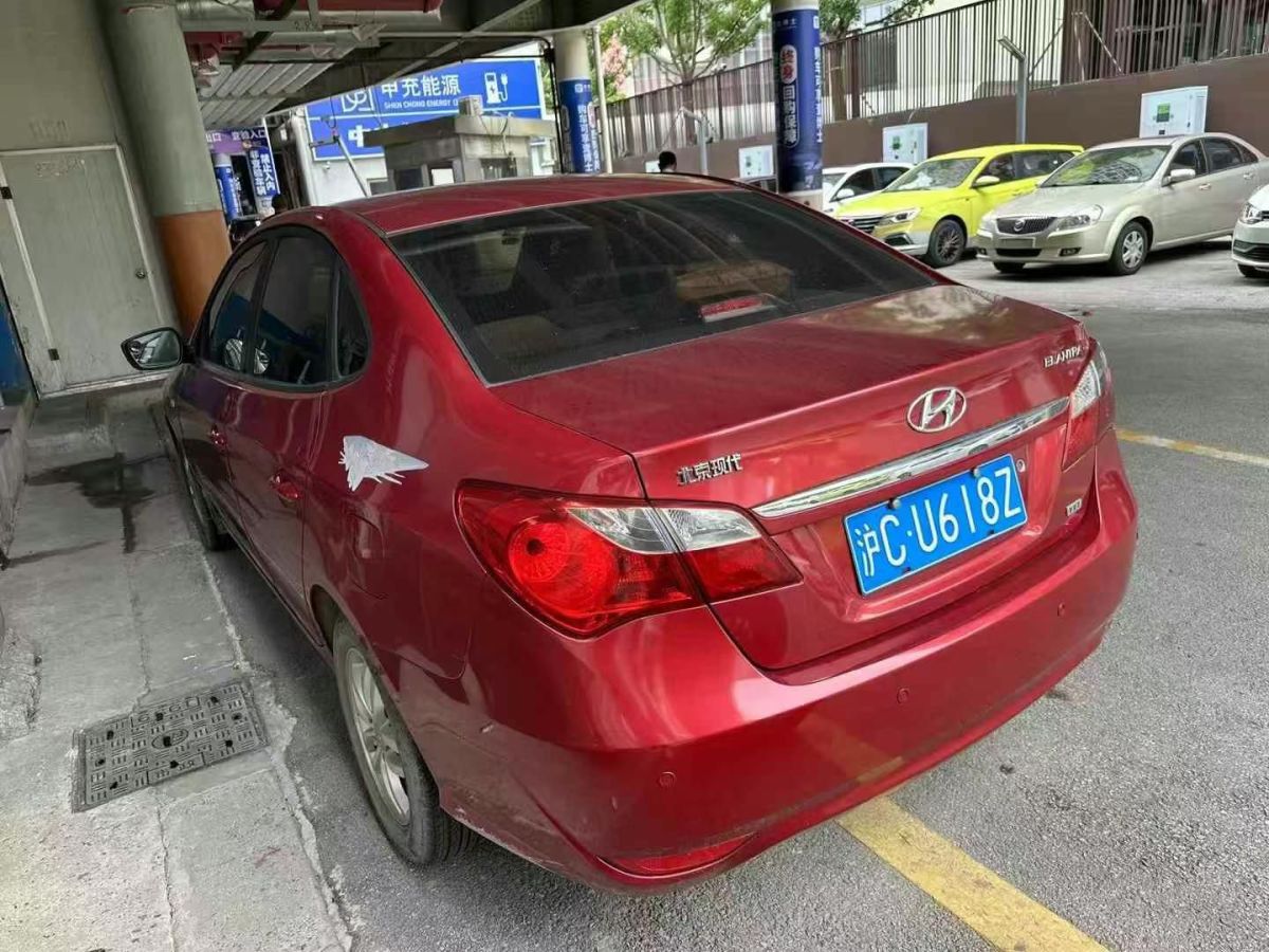 現(xiàn)代 朗動  2012款 1.6L 手動時尚型圖片