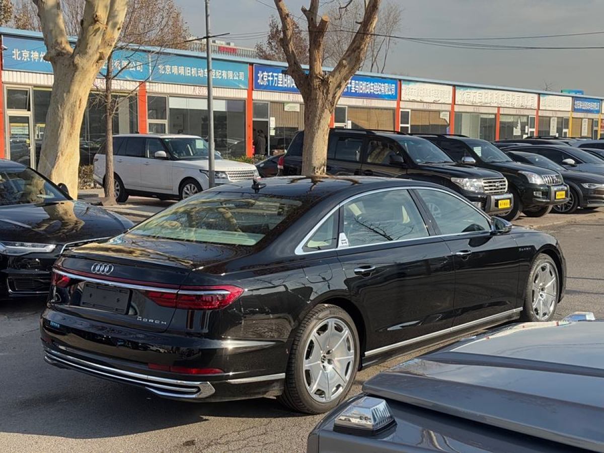 奧迪 奧迪A8  2022款 A8L Horch創(chuàng)始人版 傳奇型圖片