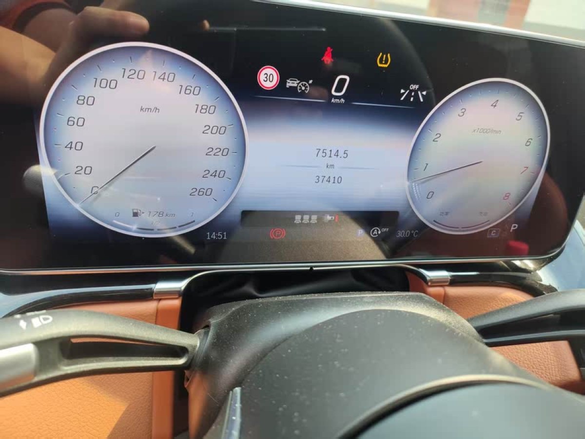 奔馳 奔馳S級  2023款 改款 S 400 L 豪華型圖片