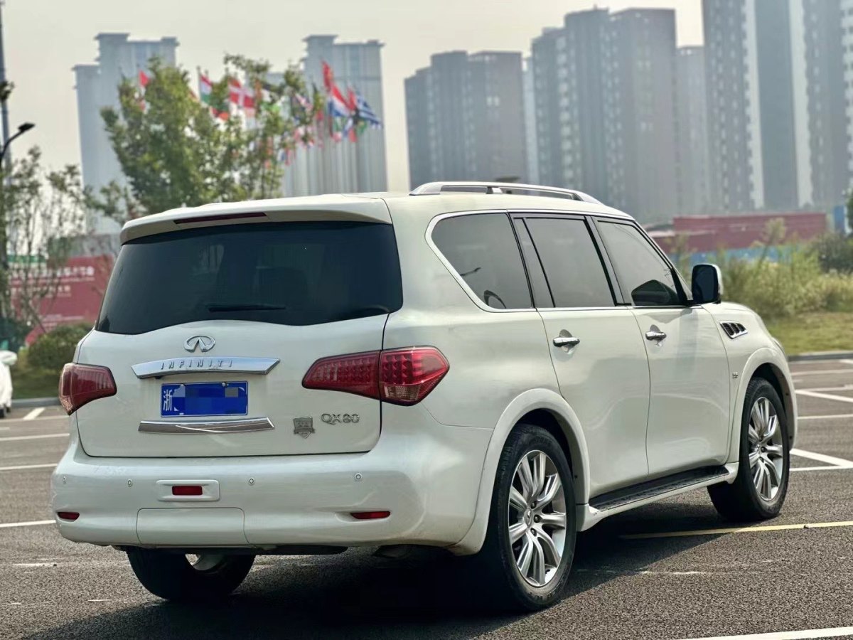 英菲尼迪 QX80  2013款 5.6L 4WD圖片