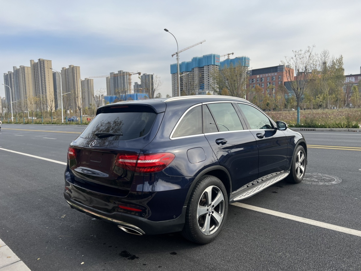 奔馳 奔馳GLC  2017款 GLC 260 4MATIC 豪華型圖片