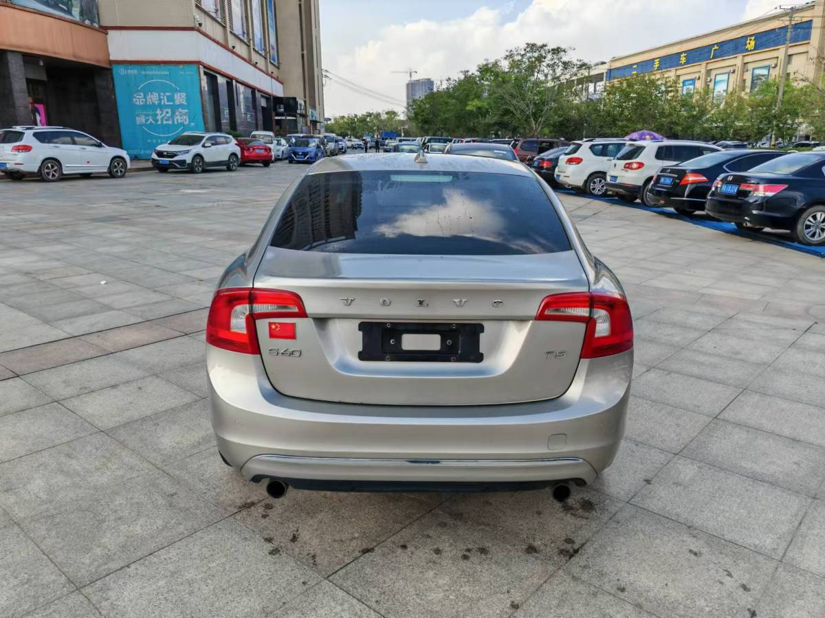 沃爾沃 S60L  2016款 T4 智遠(yuǎn)版圖片