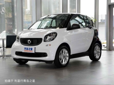 2017年2月 smart fortwo 1.0L 52千瓦硬頂靈動版圖片