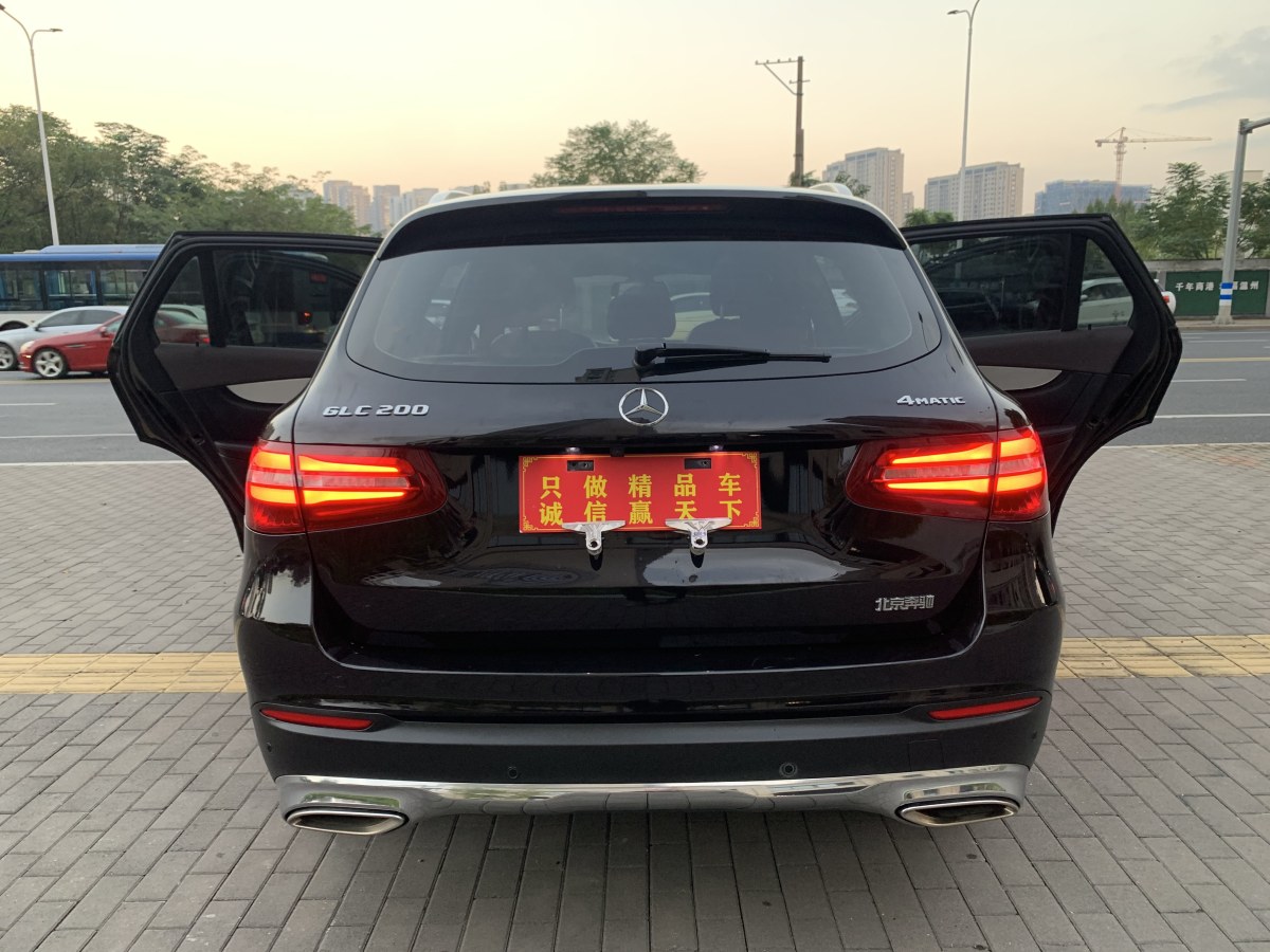 2018年11月奔馳 奔馳GLC  2019款 GLC 200 L 4MATIC