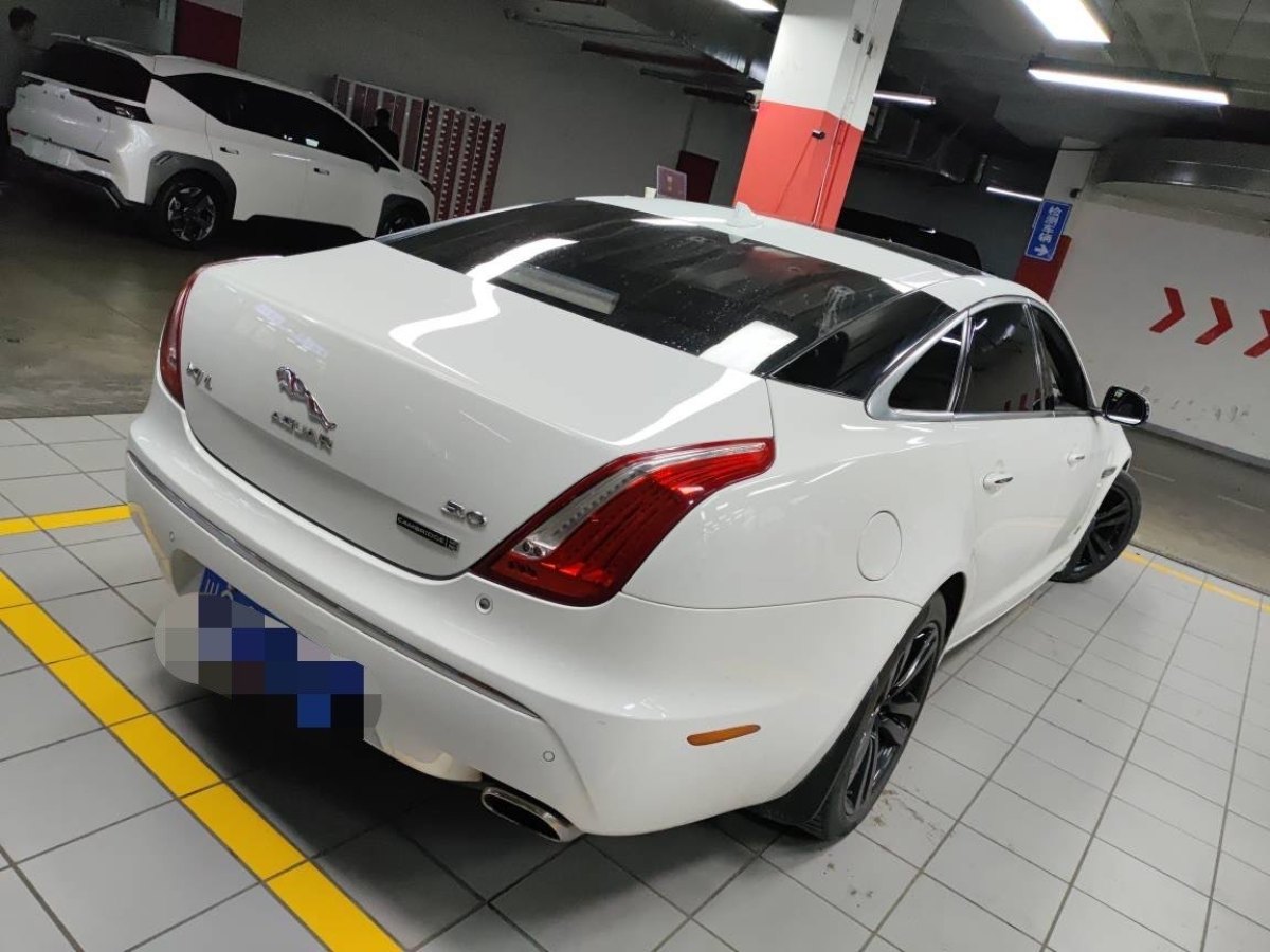 2015年1月捷豹 XJ  2015款 XJL 3.0 SC 兩驅(qū)劍橋限量版