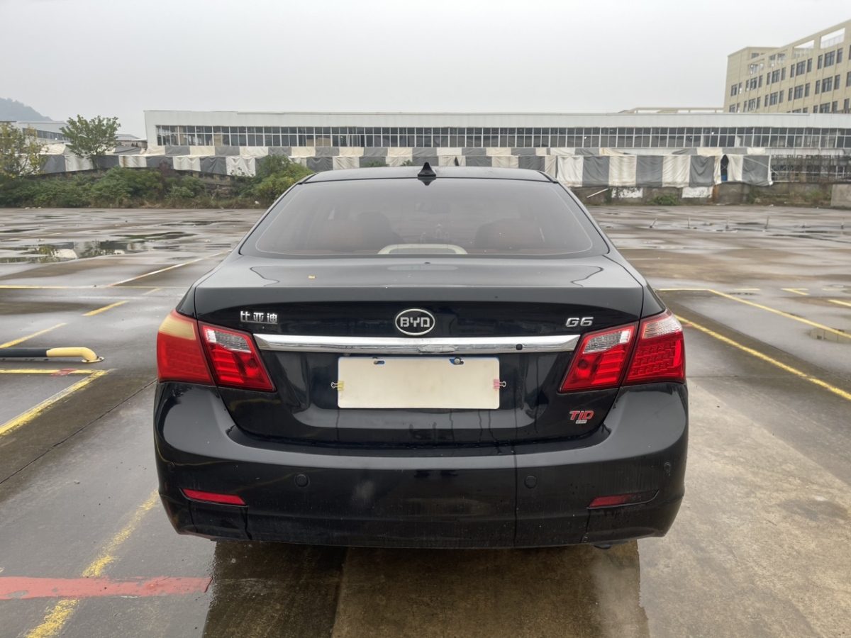 比亞迪 G6  2011款 1.5T 手動尊貴型圖片