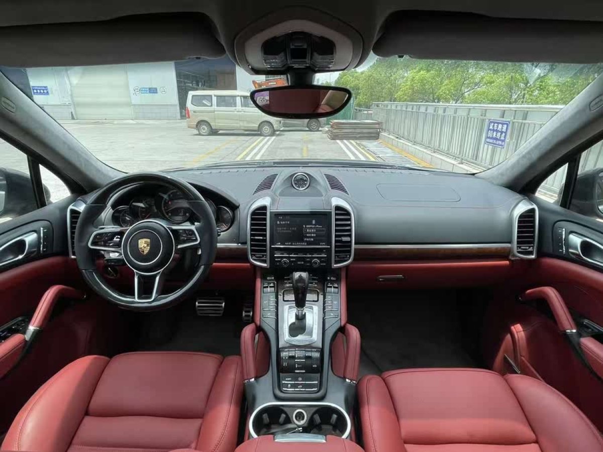 保時(shí)捷 Cayenne  2011款 Cayenne Turbo 4.8T圖片