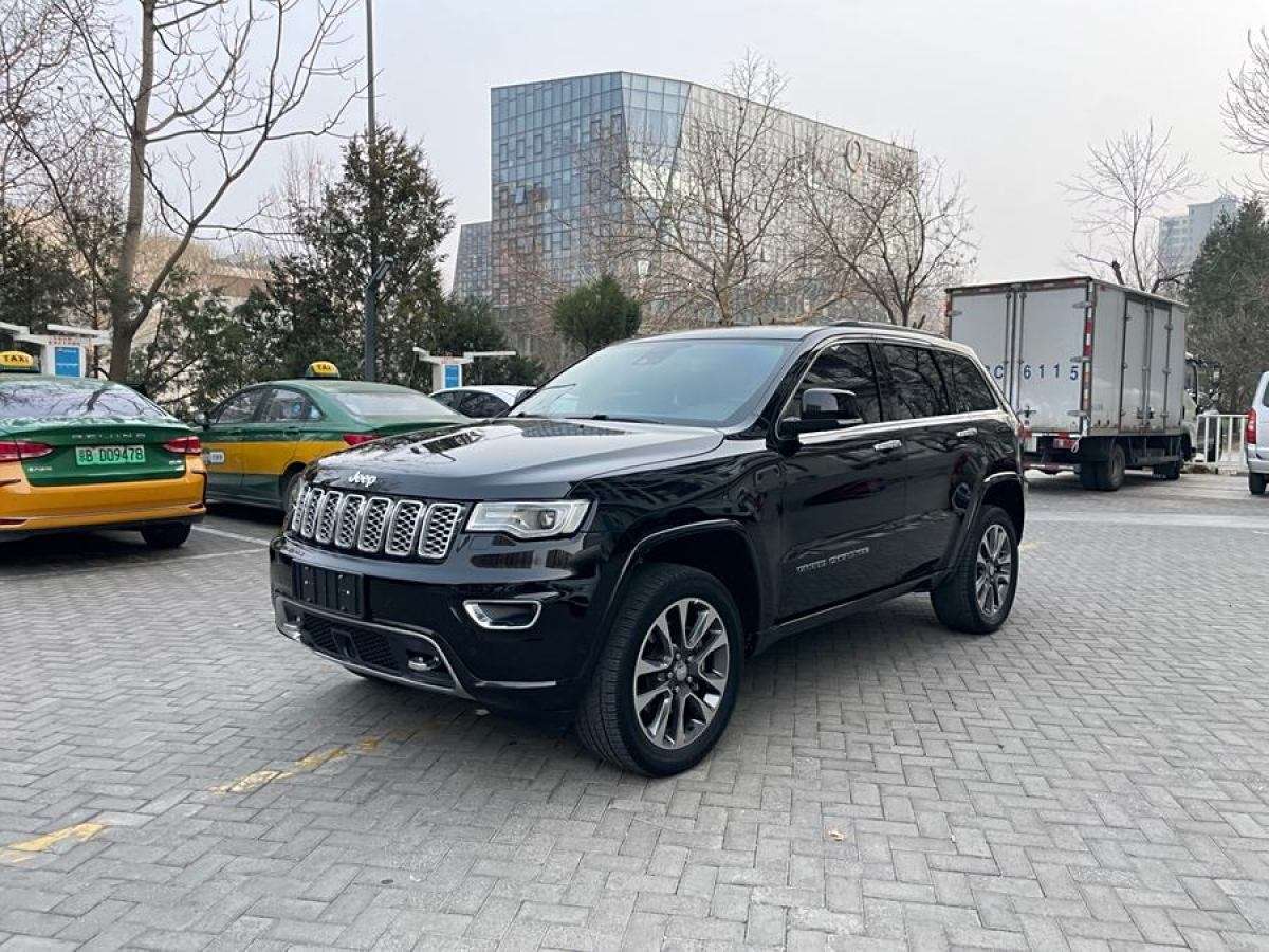 2017年10月Jeep 大切諾基  2016款 3.6L 豪華導(dǎo)航版