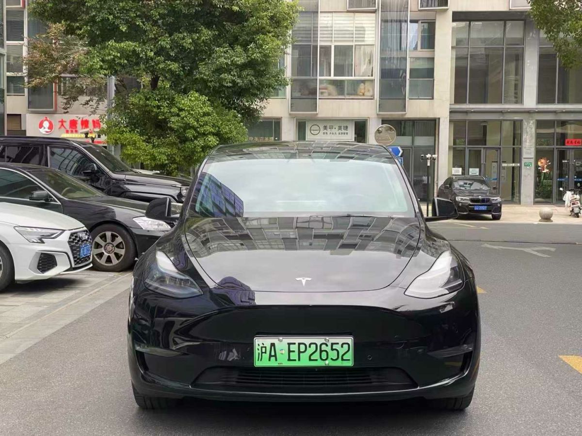 特斯拉 Model S  2023款 三電機(jī)全輪驅(qū)動(dòng) Plaid版圖片