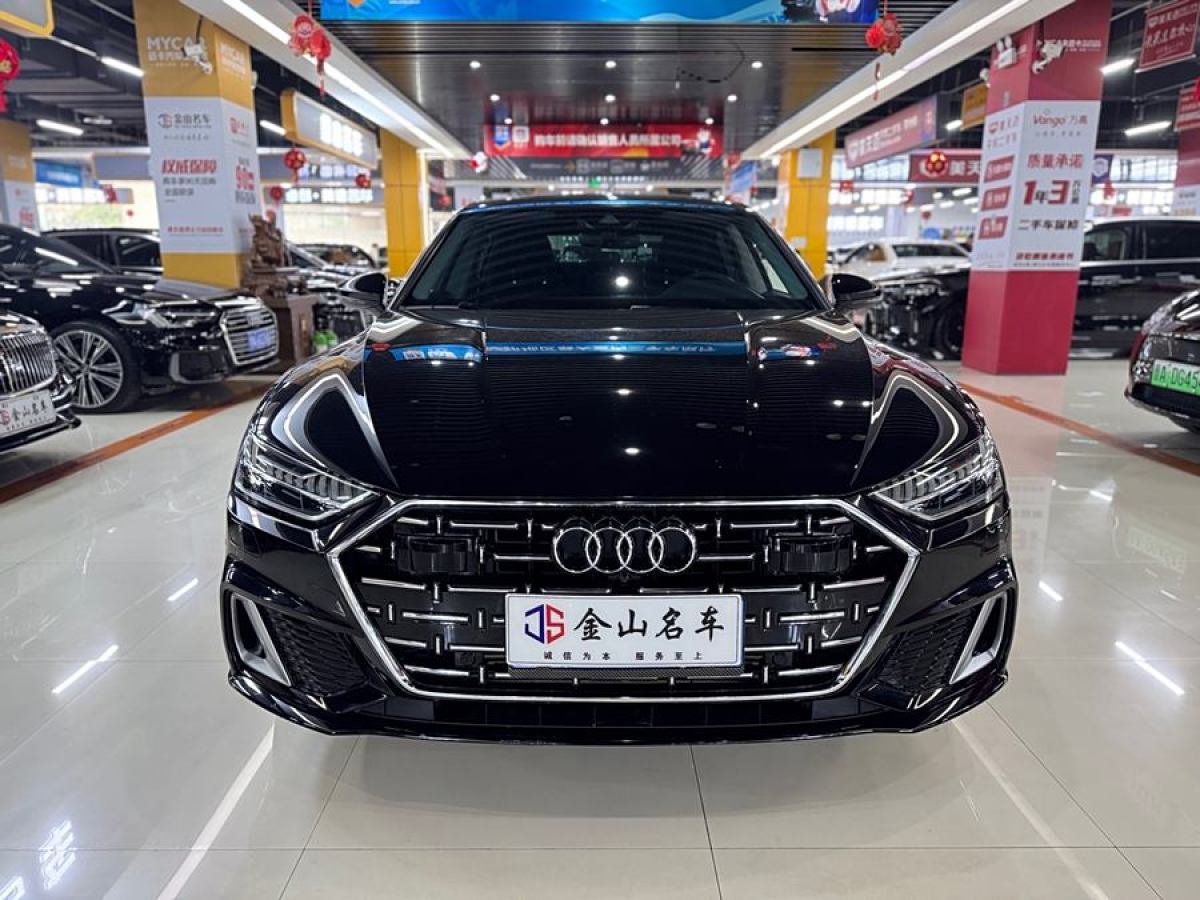 奧迪 奧迪A7L  2024款 45TFSI S-line 筑夢(mèng)型 流晶套裝圖片