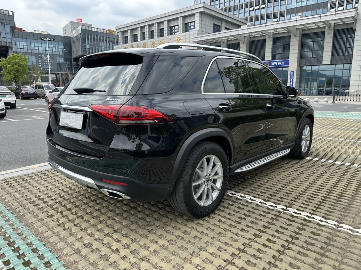 奔馳 奔馳GLE  2021款 GLE 350 4MATIC 時尚型圖片