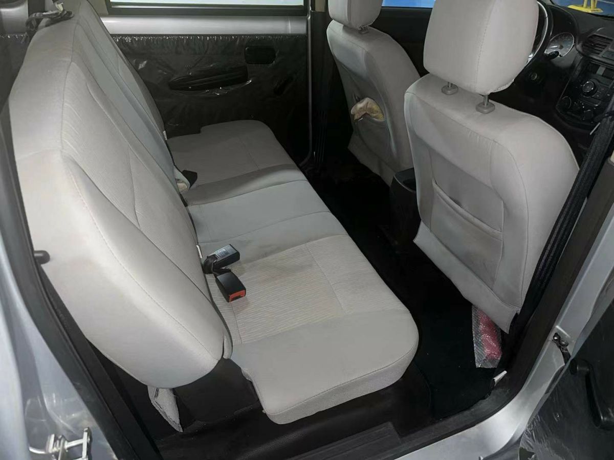 五菱 五菱宏光  2020款 1.2L S基本型國VI LSI圖片