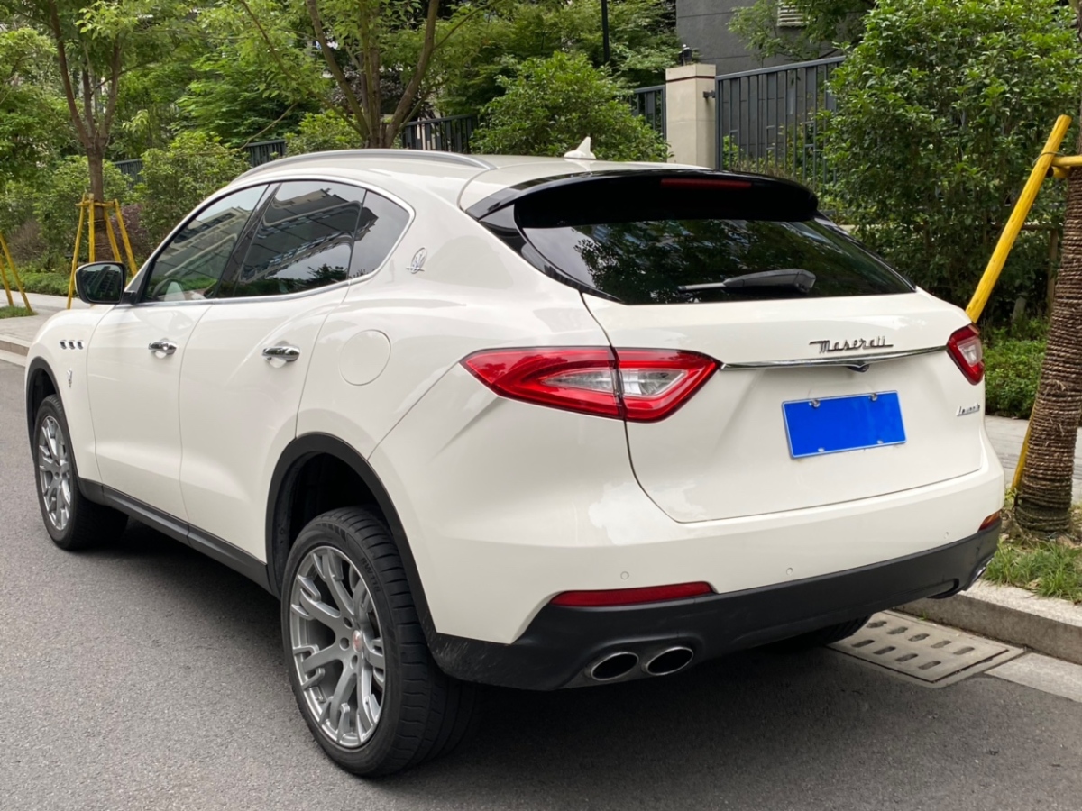 玛莎拉蒂 Levante  2016款 3.0T Levante图片