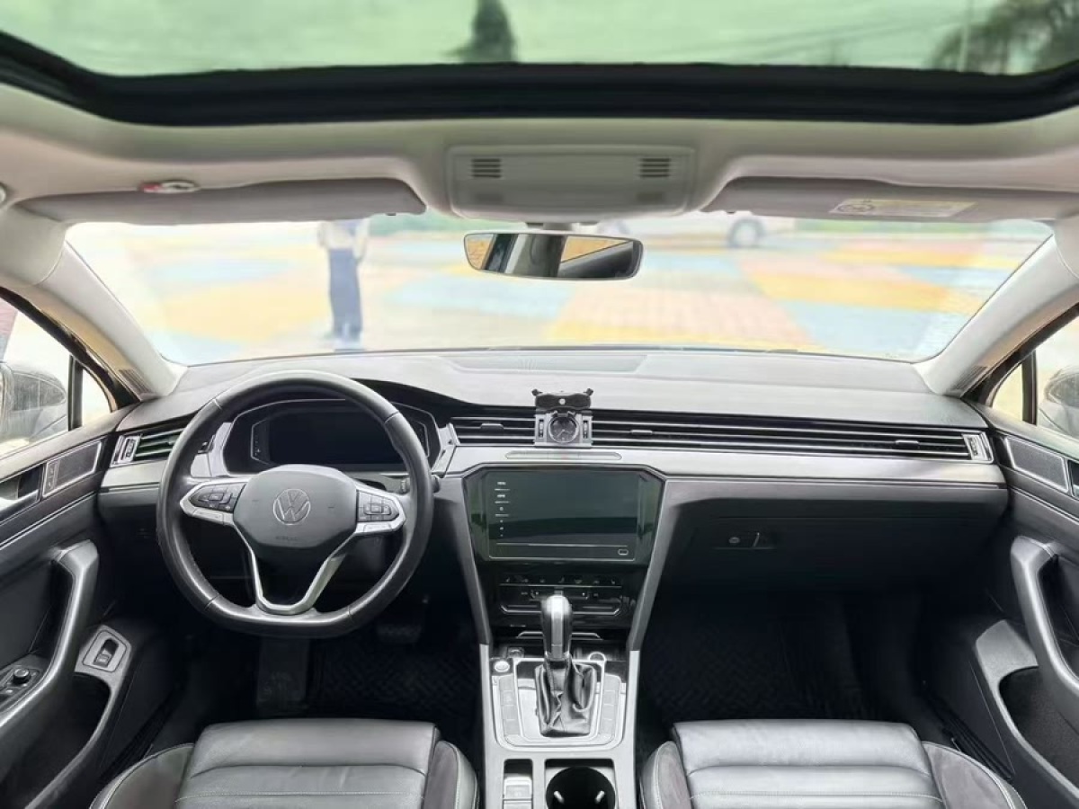 大眾 邁騰  2021款 330TSI DSG 30周年紀(jì)念版圖片