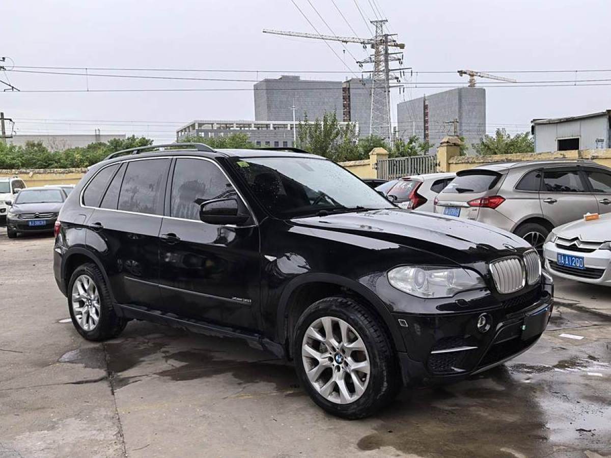 寶馬 寶馬X5  2013款 xDrive35i 領(lǐng)先型圖片