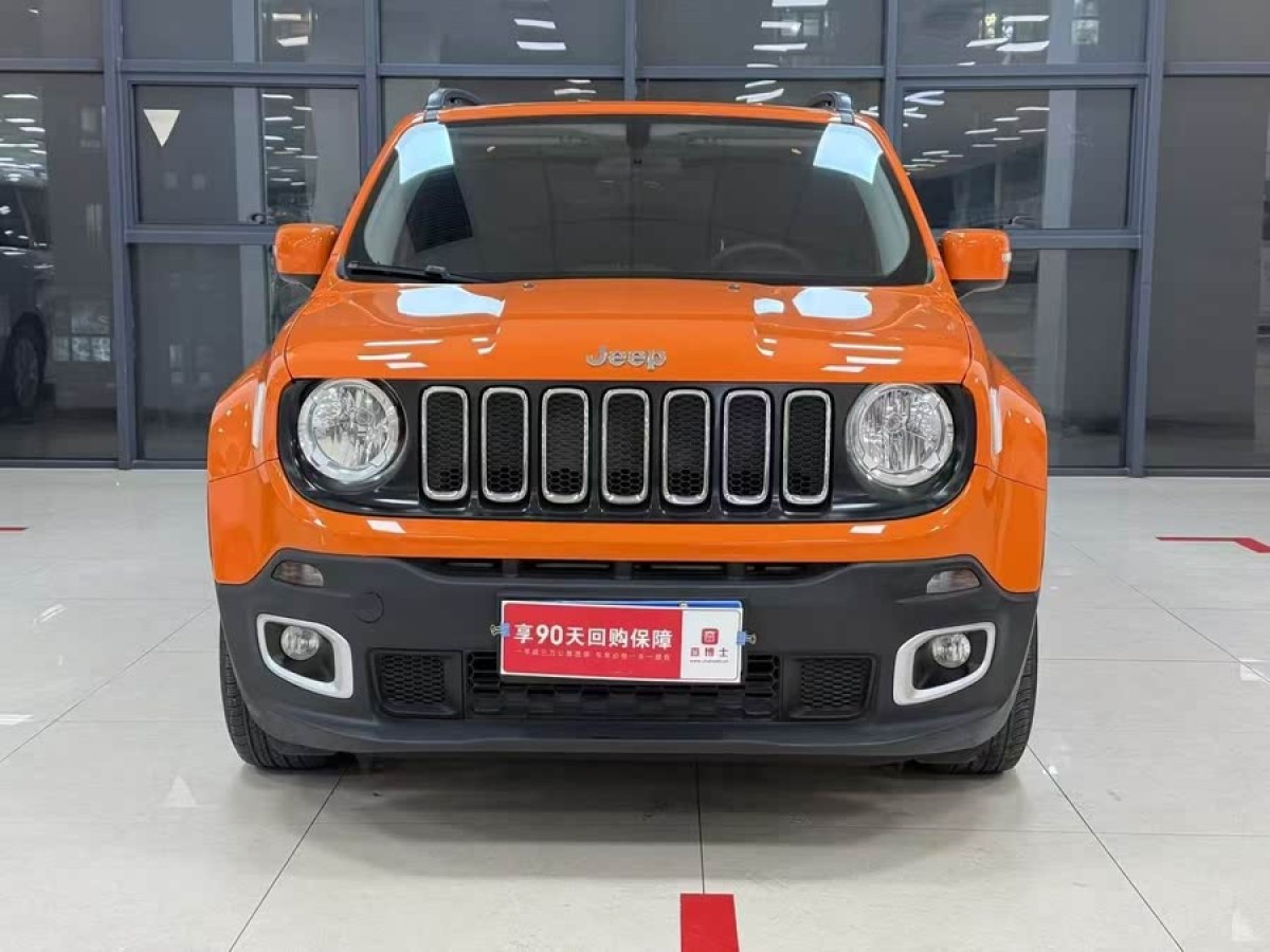 Jeep 自由俠  2018款 互聯(lián)大屏版 180T 自動高能版圖片
