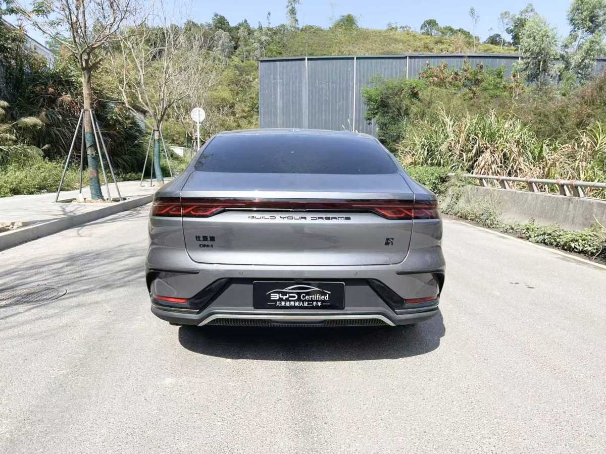 比亞迪 漢  2022款 DM-i 121KM 領(lǐng)航型圖片