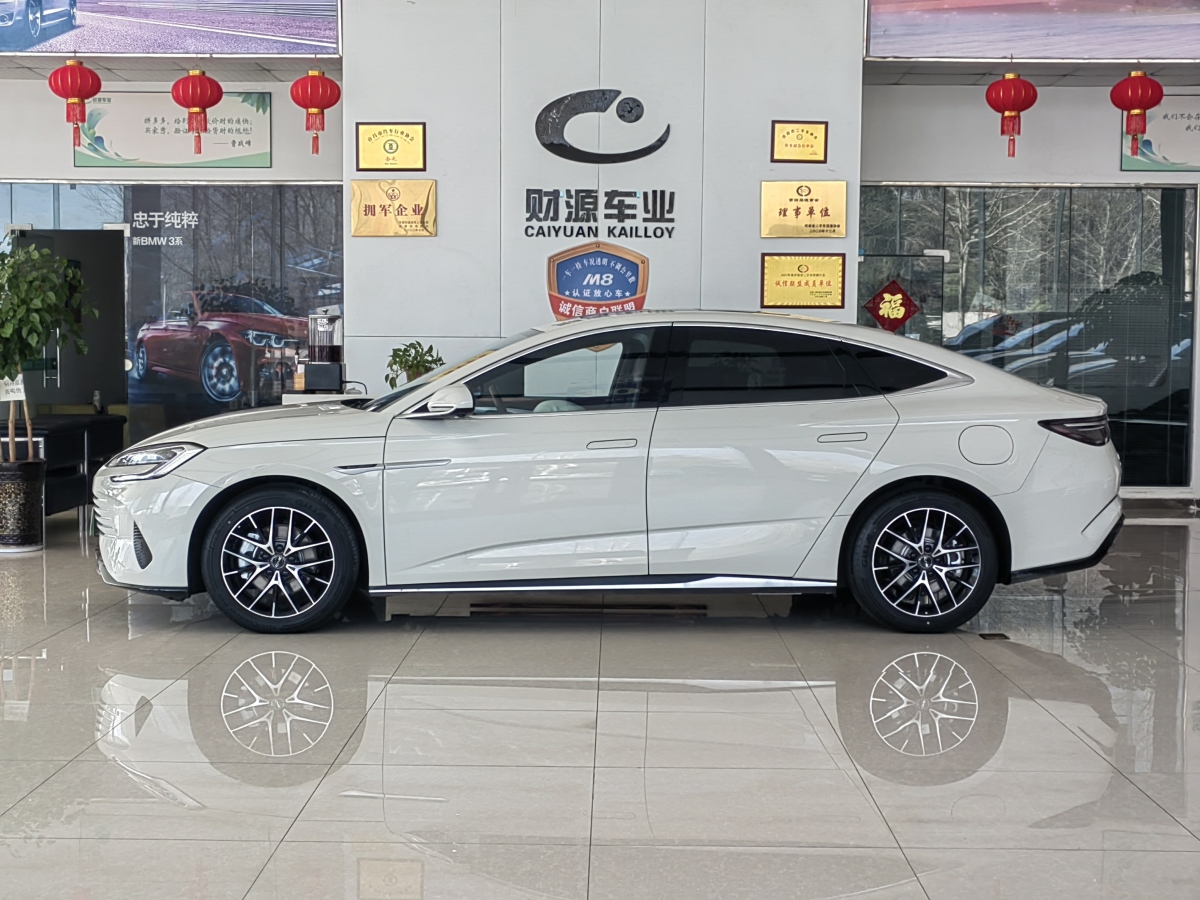 比亞迪 海豹07 DM-i  2025款 DM-i 1.5L 125km 尊貴型圖片