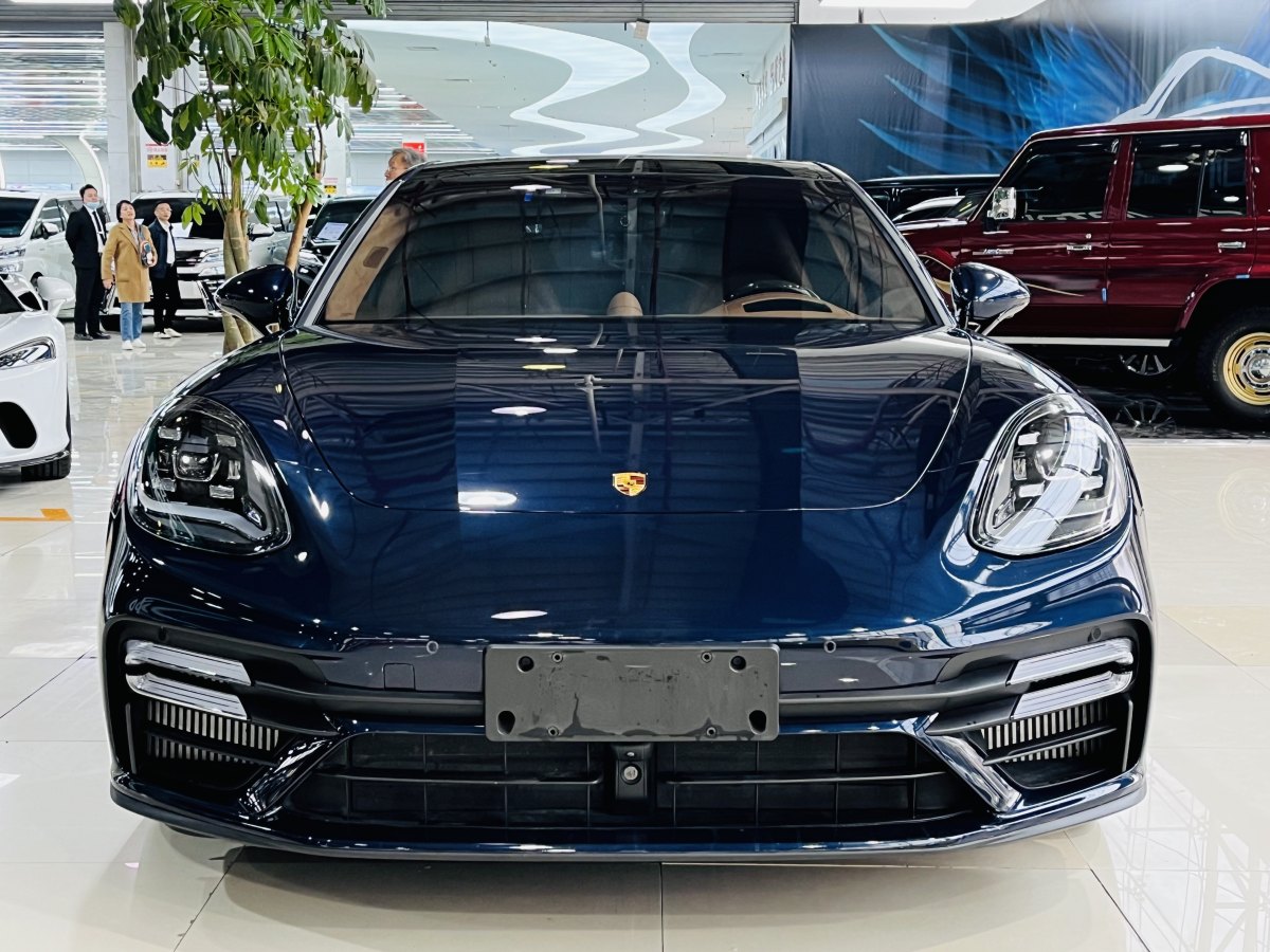 保时捷 Panamera  2021款  Panamera Turbo S 行政加长版 4.0T图片