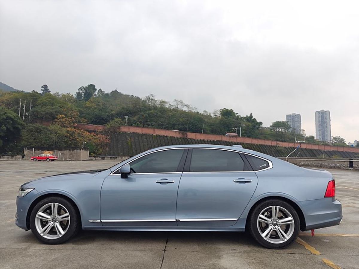 沃爾沃 S90  2019款 T5 智遠(yuǎn)版圖片