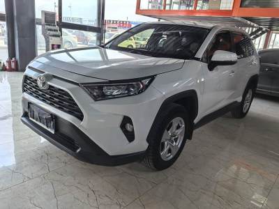 2020年3月 豐田 RAV4榮放 2.0L CVT兩驅(qū)都市版圖片