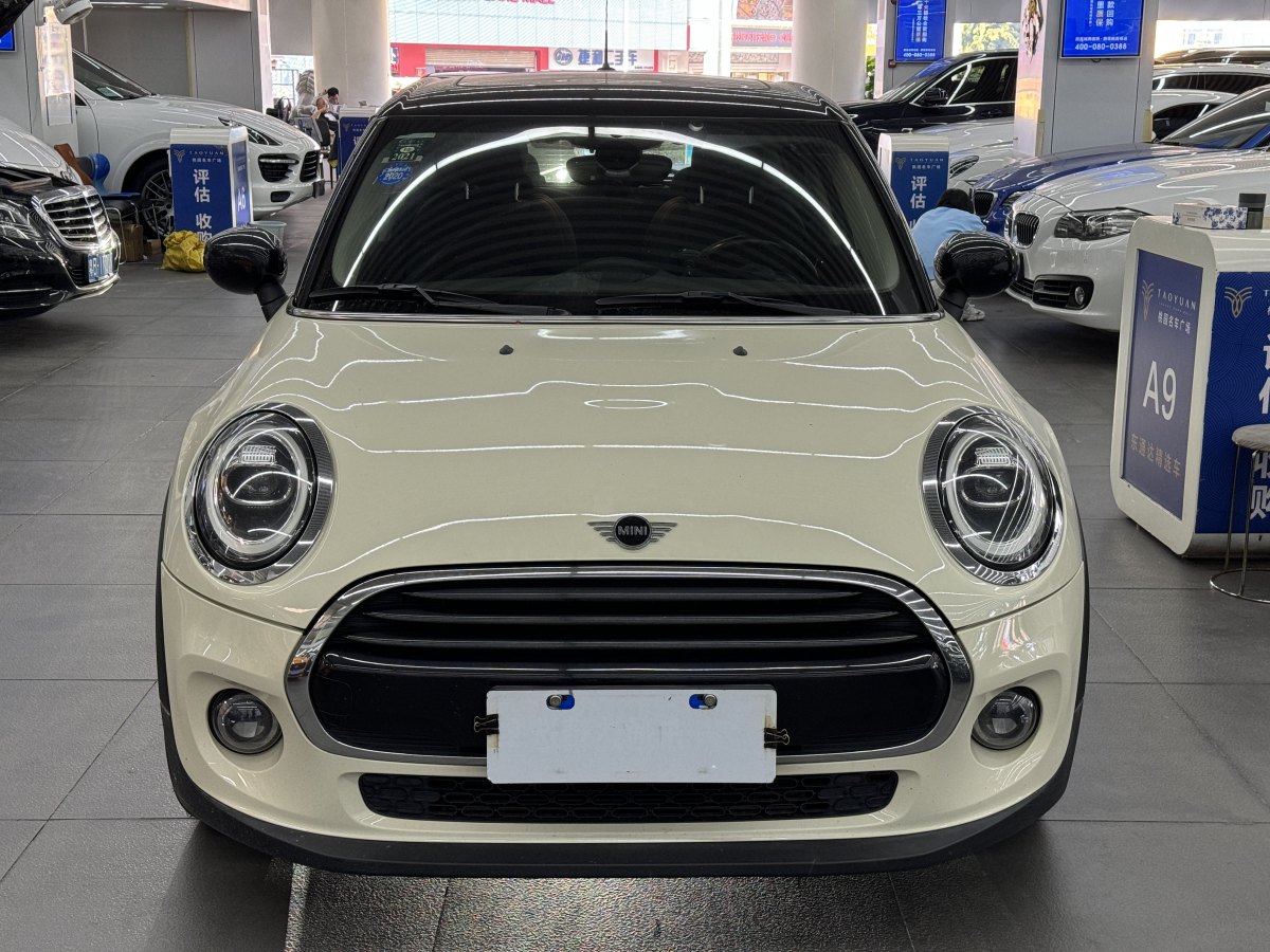 MINI MINI  2019款 1.5T COOPER 經(jīng)典派 五門(mén)版圖片