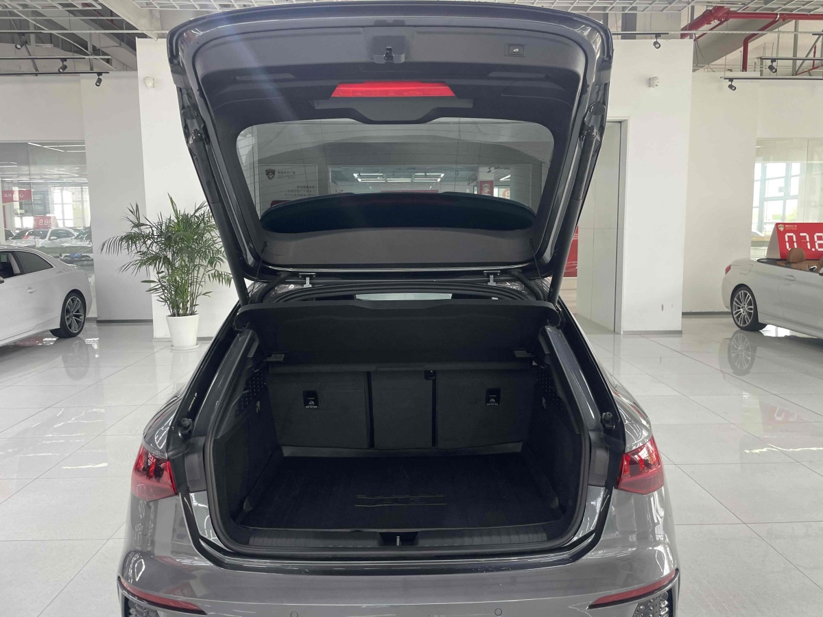 奥迪 奥迪A3  2021款 Sportback 35 TFSI 时尚运动型图片