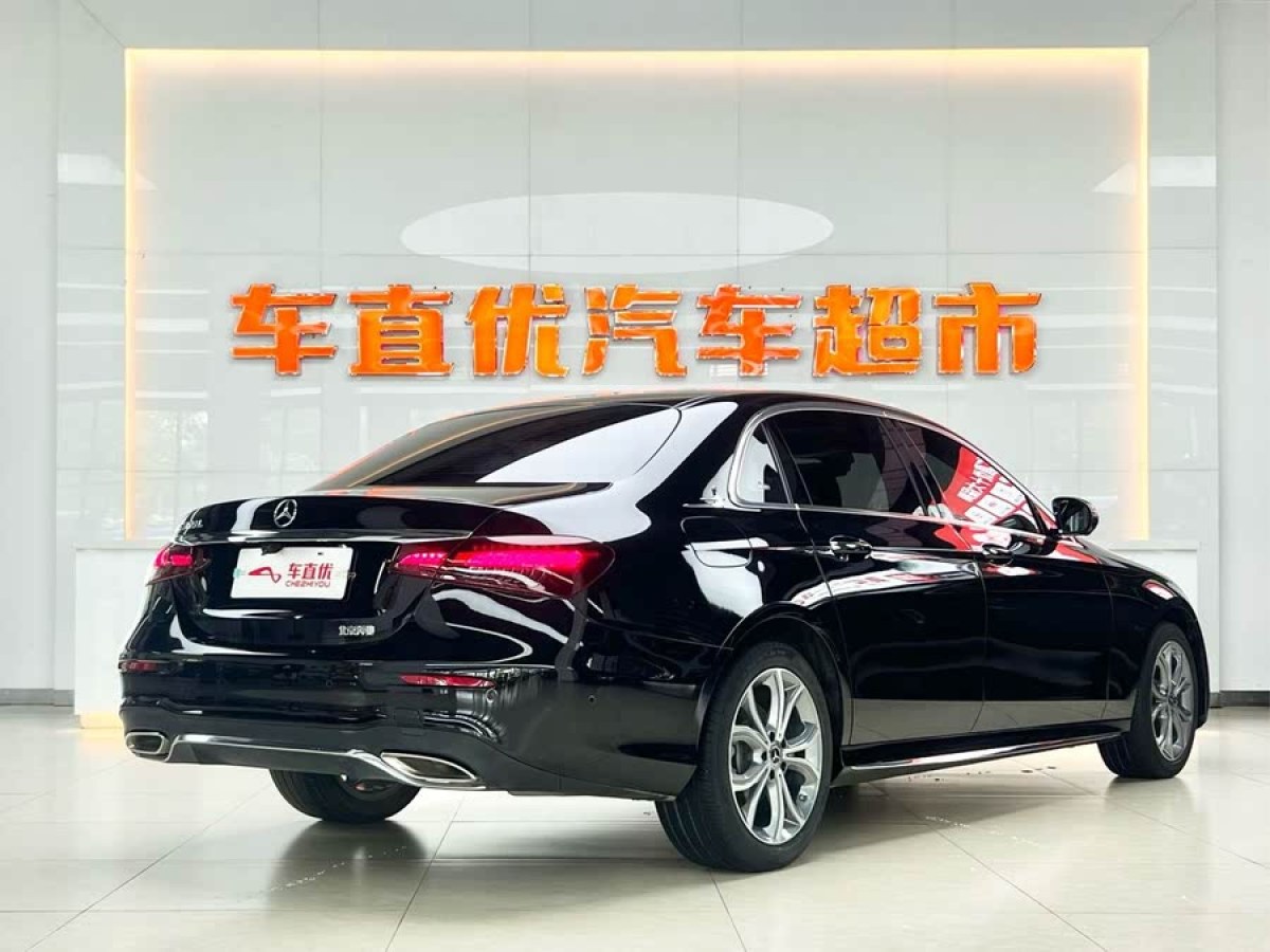 奔馳 奔馳E級  2021款 改款 E 300 L 運動時尚型圖片