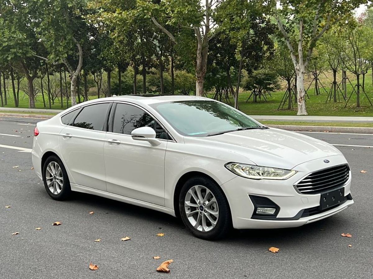 福特 蒙迪歐  2018款 EcoBoost 180 智控時(shí)尚型 國(guó)VI圖片