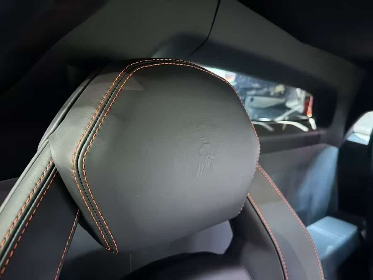 蘭博基尼 Aventador  2011款 LP 700-4圖片