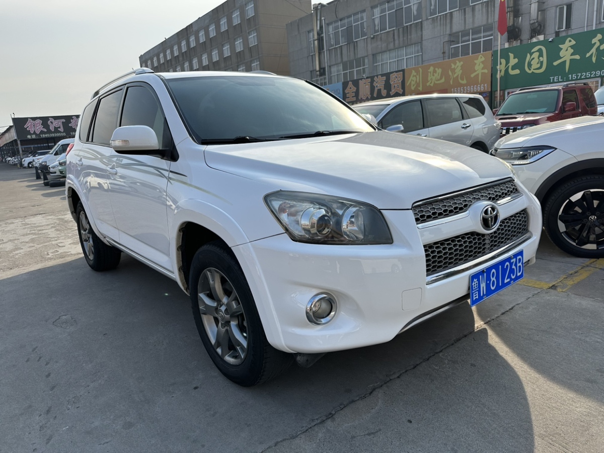 豐田 RAV4榮放  2013款 2.0L CVT四驅(qū)新銳版圖片